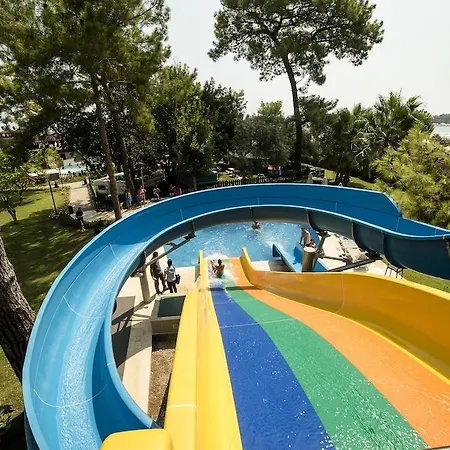 리조트 Kimeros Park Village - Ultra Inc. Kids Concept 5*